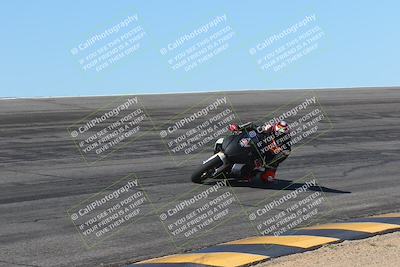 media/Mar-24-2025-Moto Forza (Mon) [[57ce5c5cff]]/1-Advanced Group/Session 2 (Bowl)/